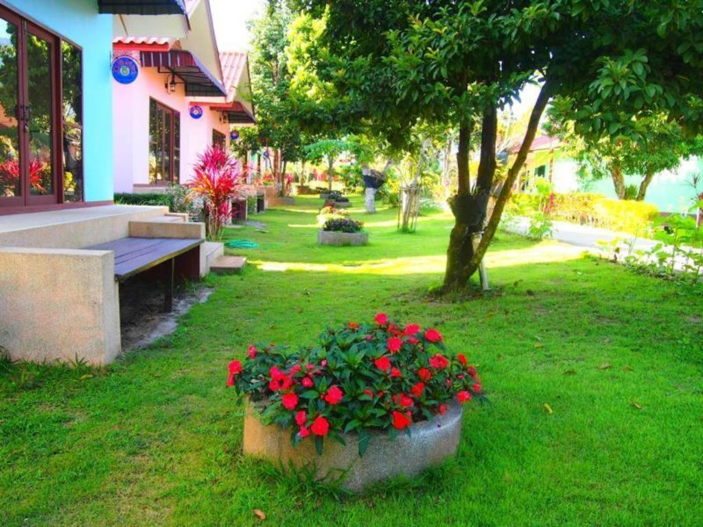 Donut Resort Mae Sai