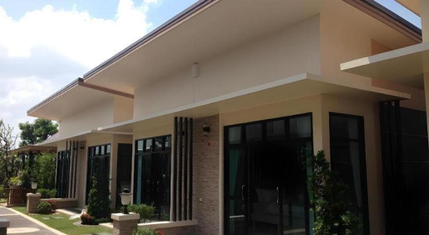 Med Korat Resort 3*