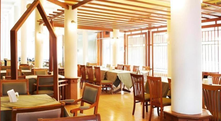 Nh Elegant Hotel