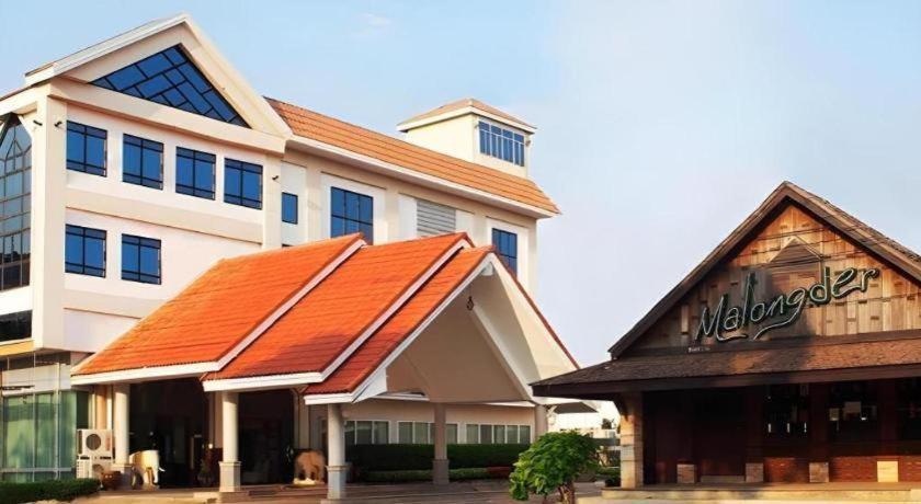 Hotel Nh Elegant