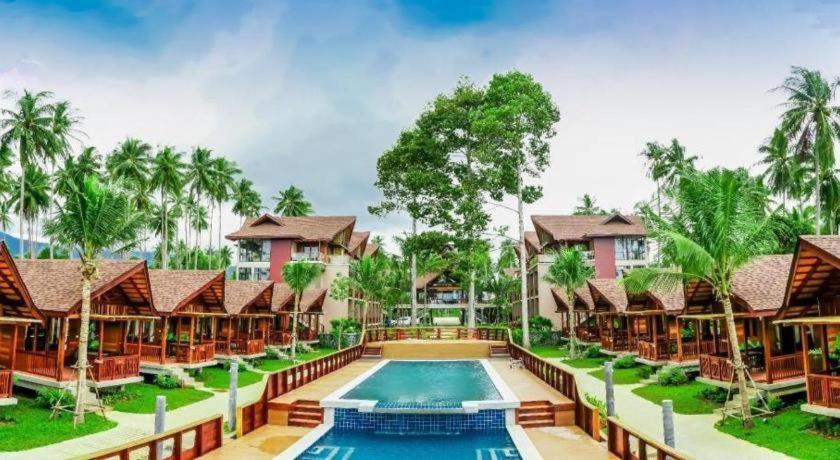 Khanom Resort Ban Na Dan (Nakhon Si Thammarat)
