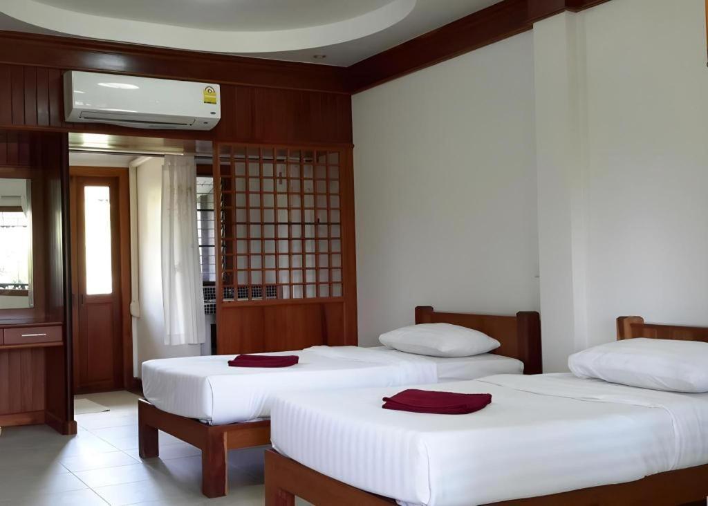 Hotel Phuphan Park