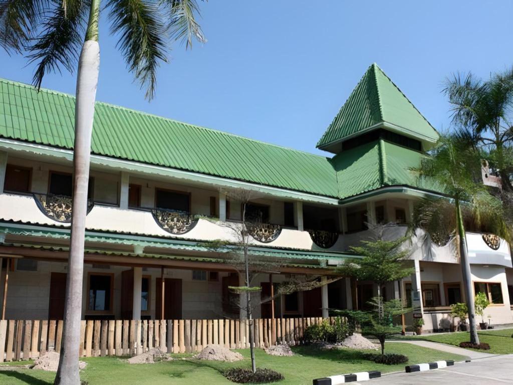 Hotel Phuphan Park