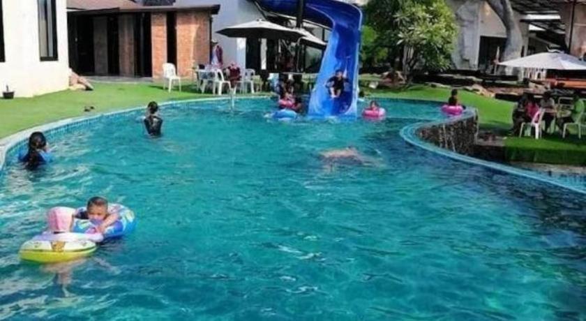 Resort I View Park 3*