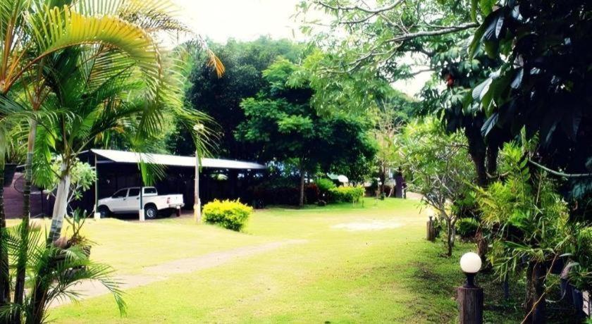 Umphangburiresort Resort *