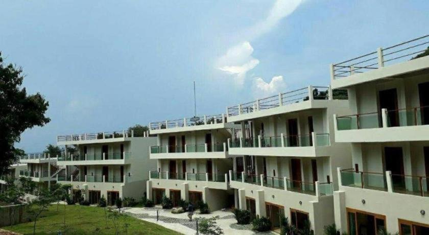Resort Sealey