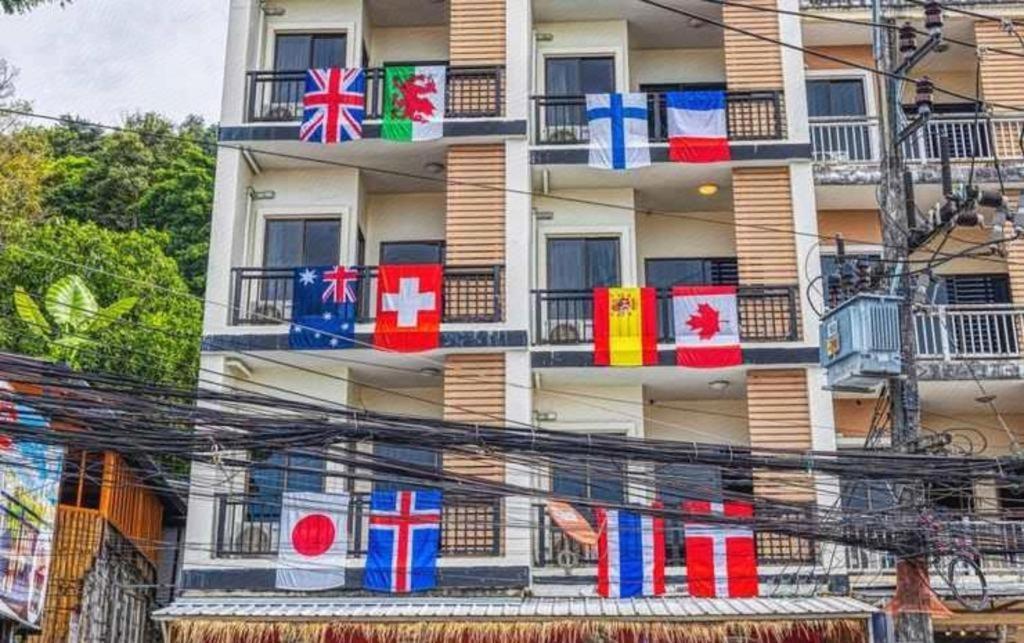 Lucky Hotel