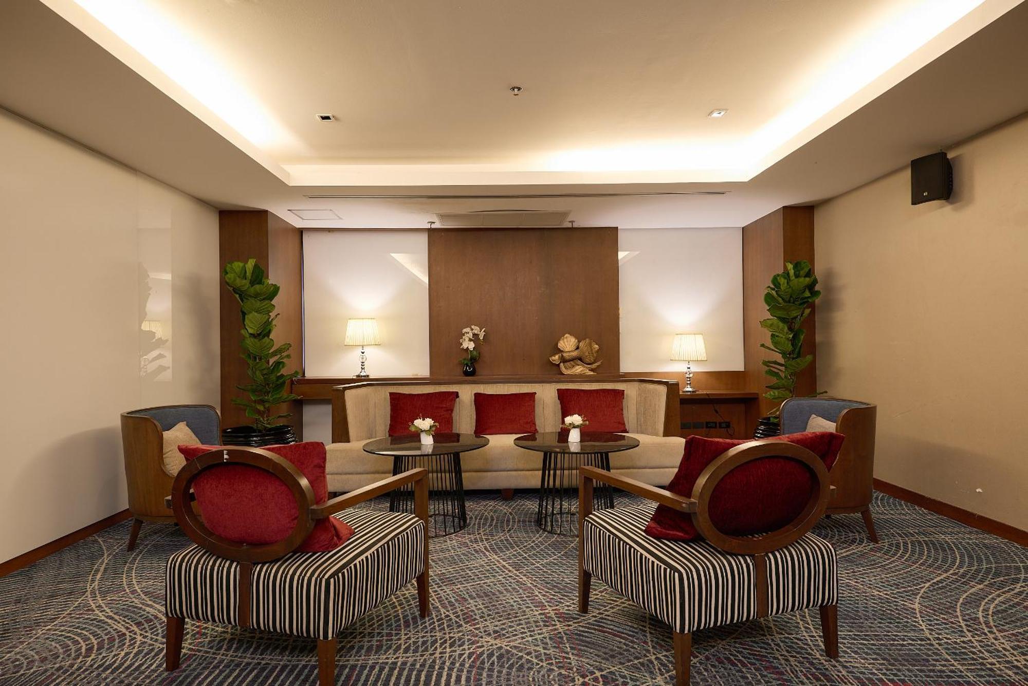 Rua Rasada - The Ideal Venue For Meetings & Events Hotel 5*