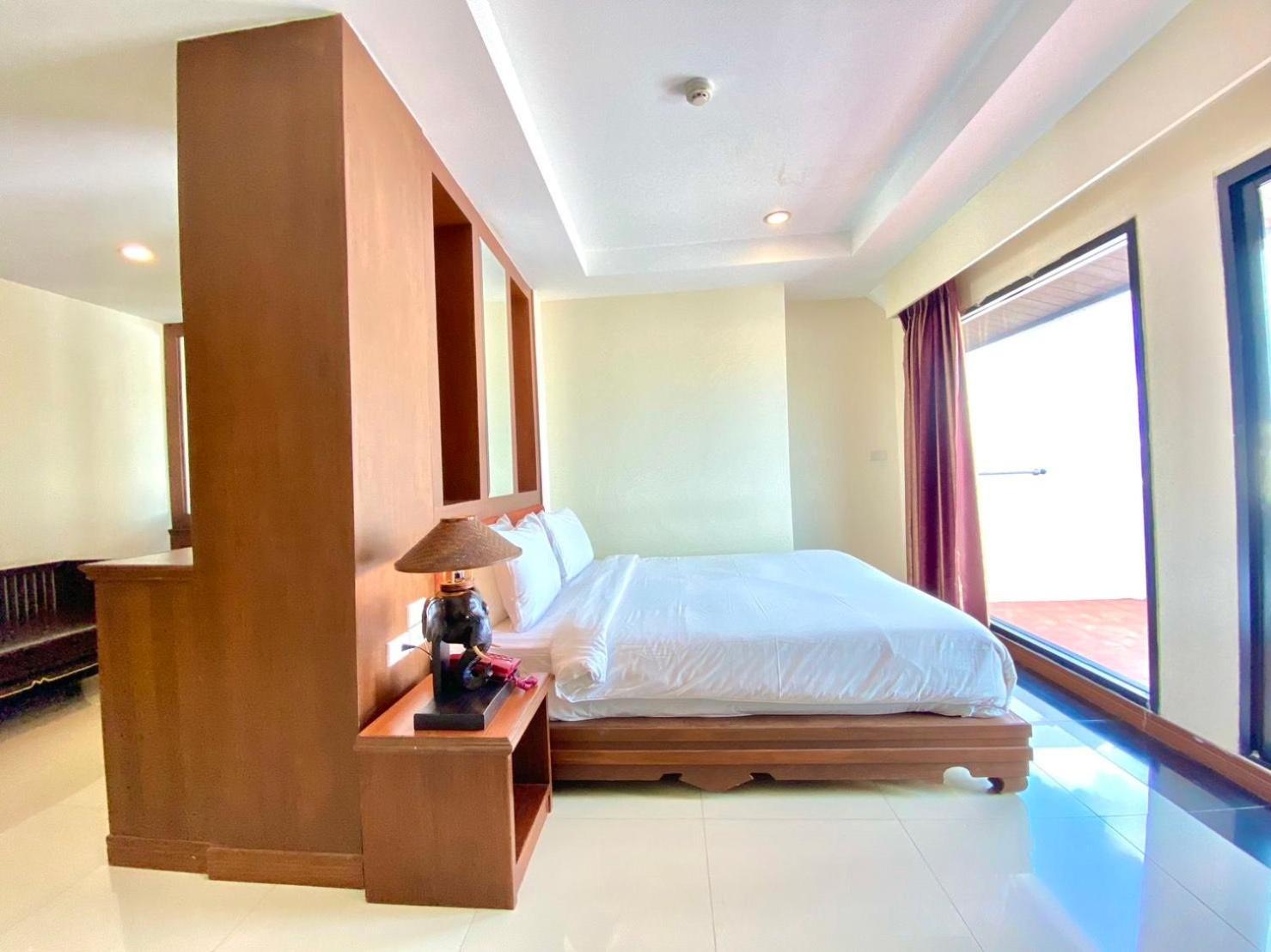 Royal Heritage Pavilion, Hotel 4*