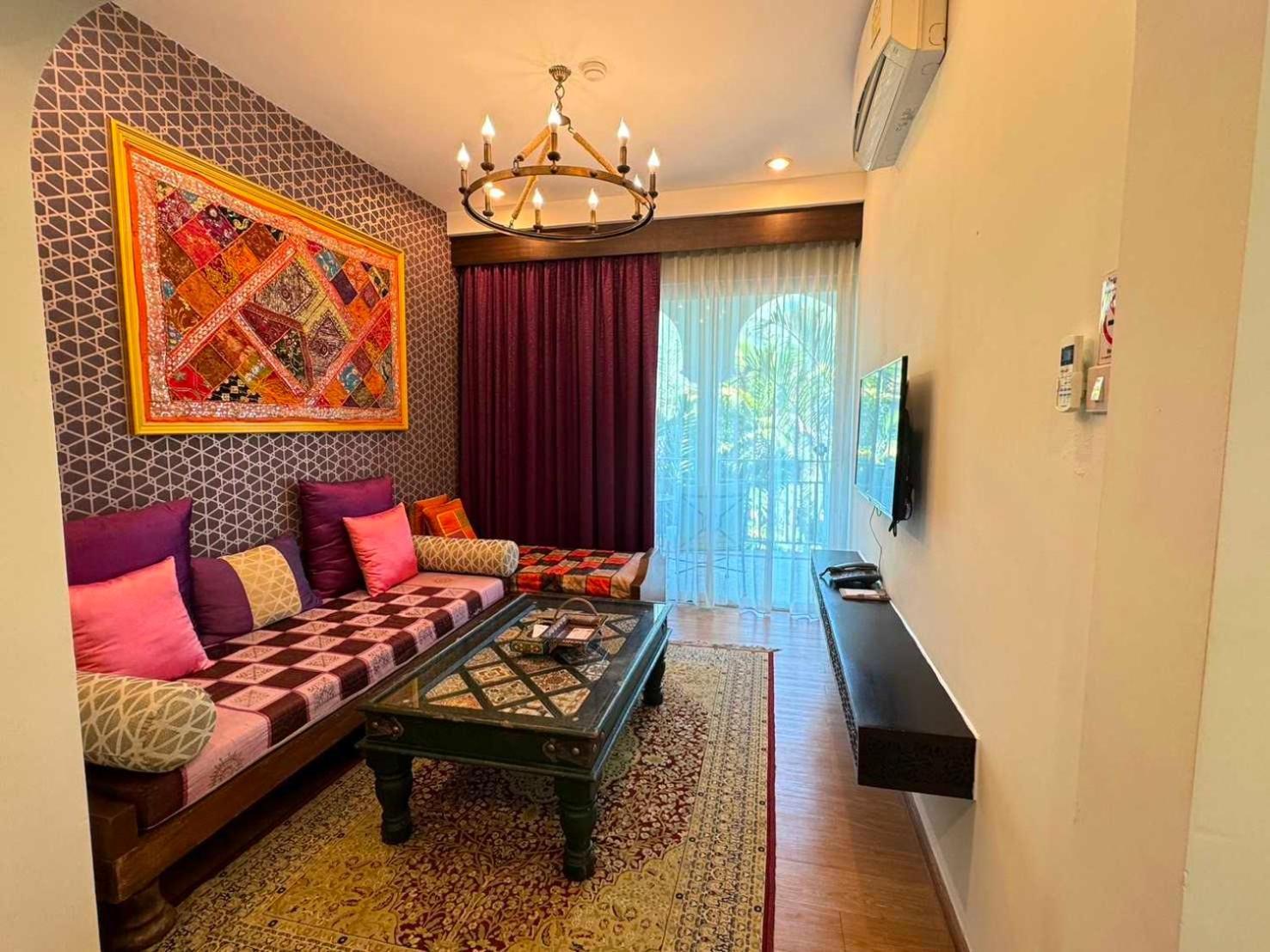 Palette The Grand Morocc Hotel Mae Rim