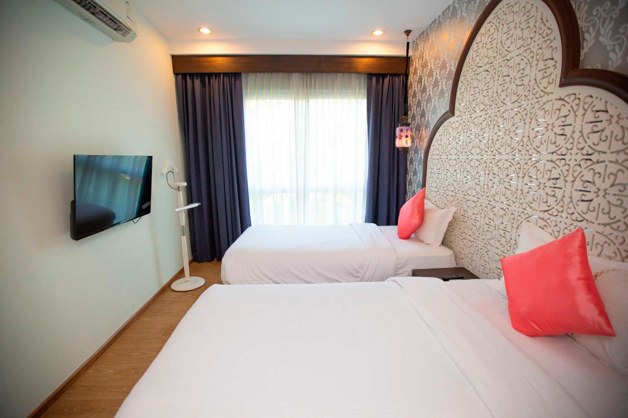 Palette The Grand Morocc Hotel Mae Rim