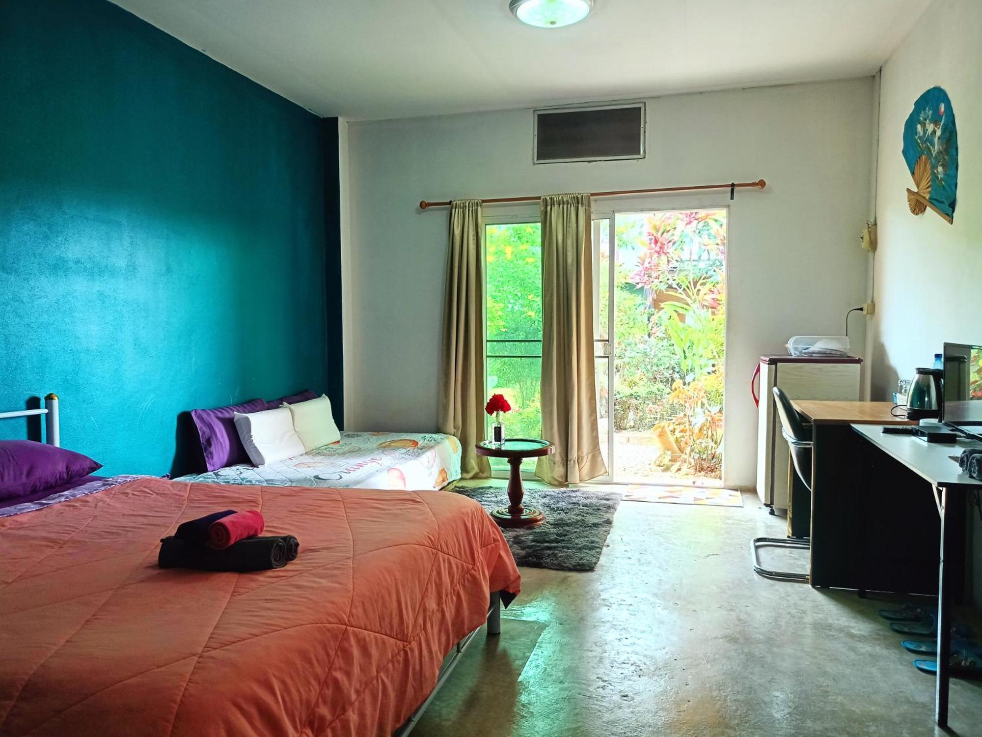 Six Nature Hotel 2*