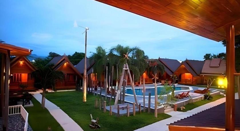 Srisawat Resort 3*