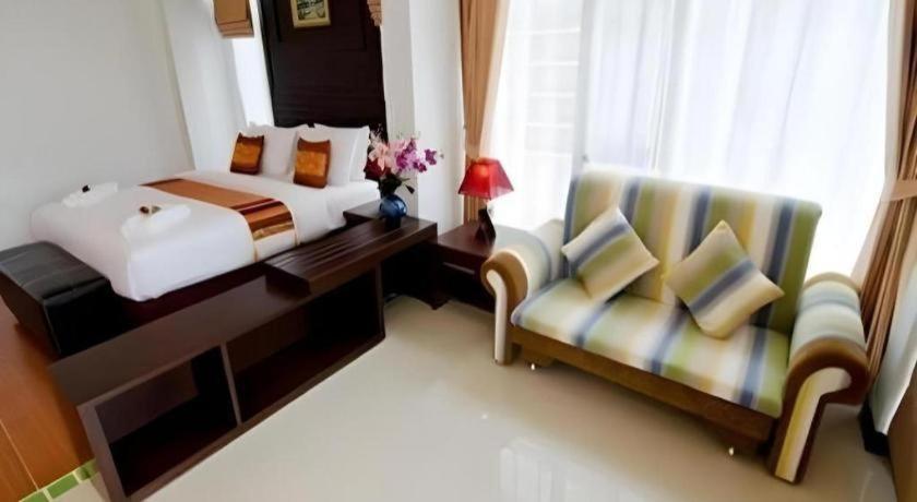Resort Nattha Waree Hot Spring And 3*