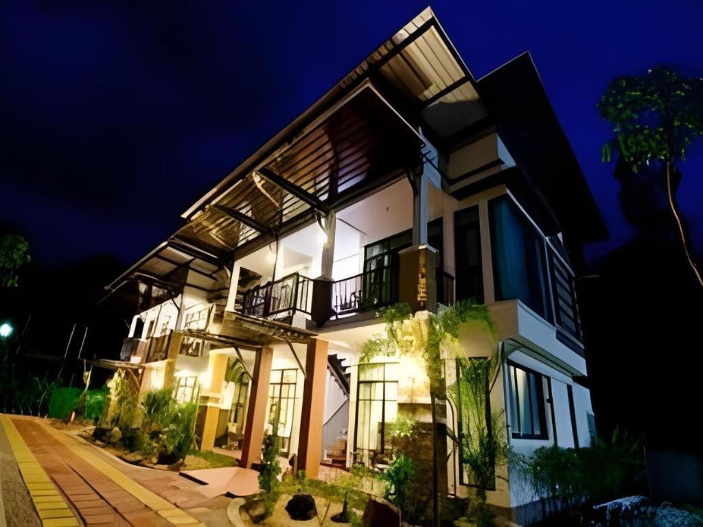 Resort Nattha Waree Hot Spring And 3*