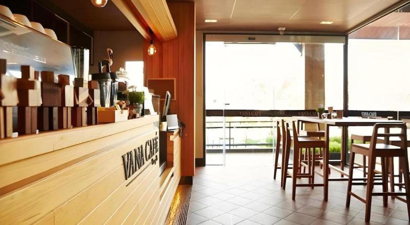 Hotel Leevana