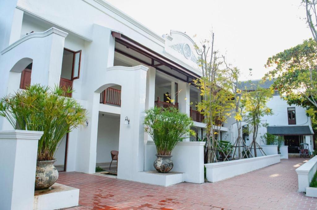 Wiangkaew 3*