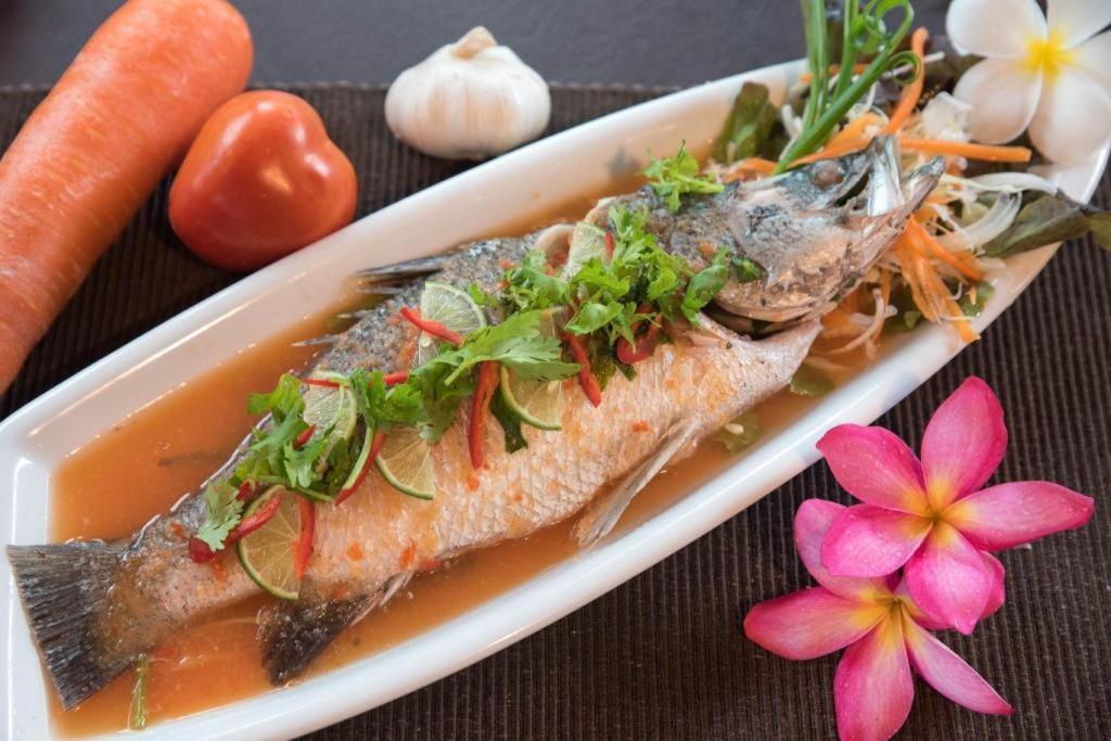 The Privilege Ezra (adults Only) Resort Praia de Bang Rak