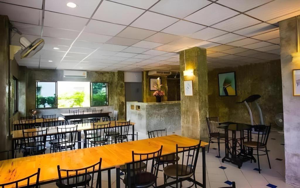 Place Hotel Rayong