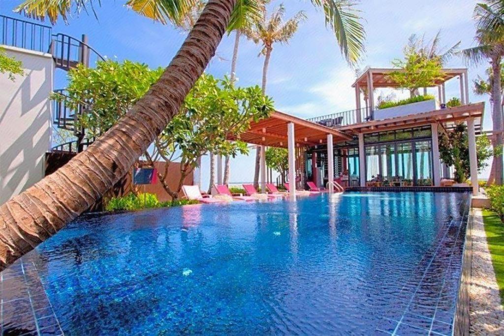 Eco Moment Beach Resort