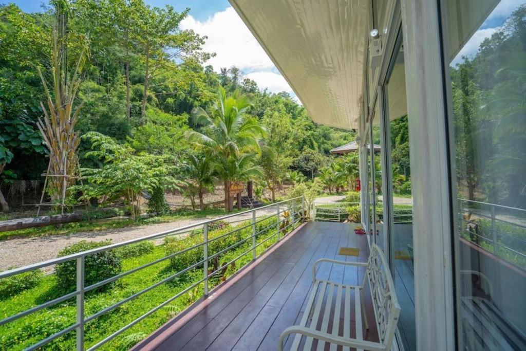 Resort The White House Boutique Chiang Rai