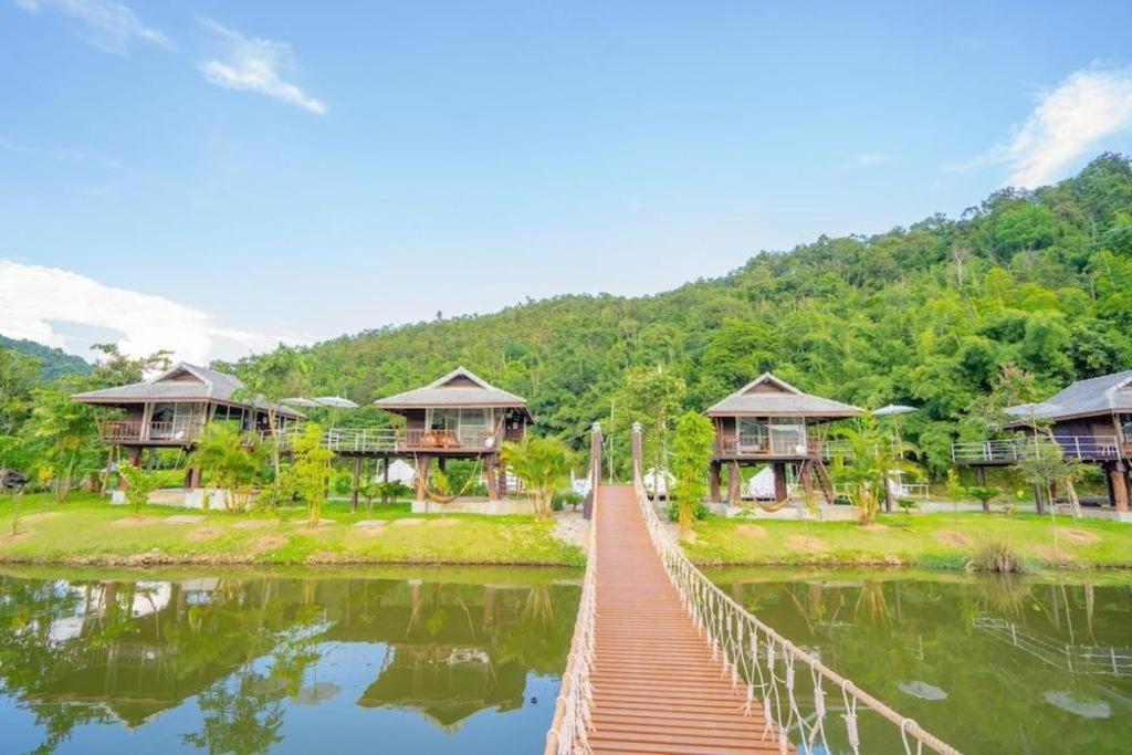 The White House Boutique 3* Chiang Rai