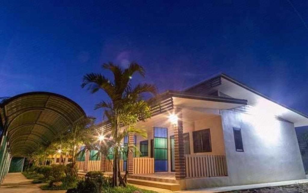 Phuphayot 3* Trang
