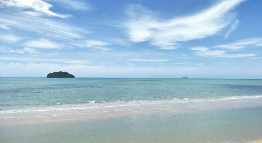 Pearl By The Sea Resort