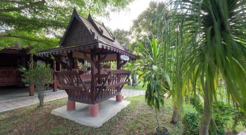 Resort Oyo 1128 Ban Suan Meesakul Ban Nong Chap Tao