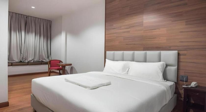 Hotel Center 3*