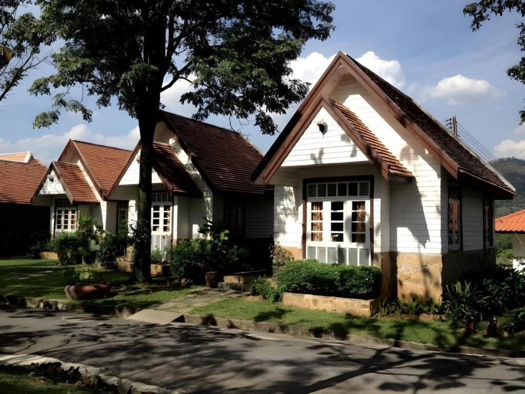 Khao Yai Country Hill Resort Phayayen