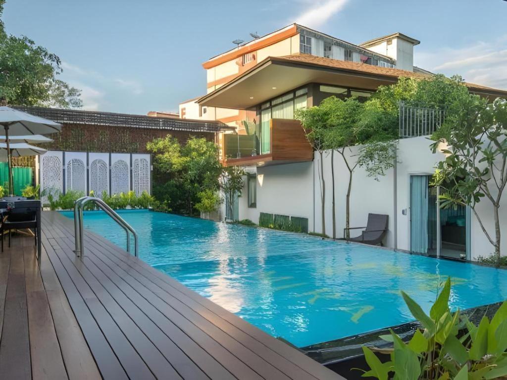 Resort Mira &