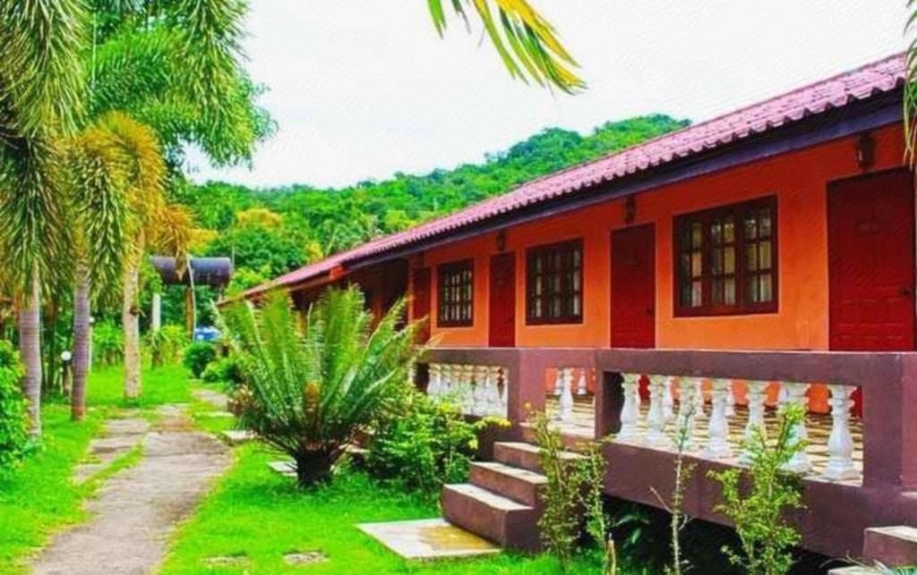 Umphangburiresort *