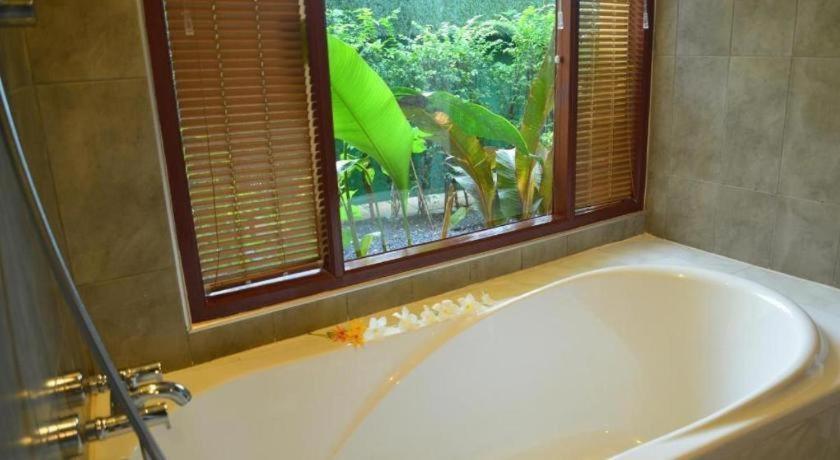 Sucholtee Resort 3*