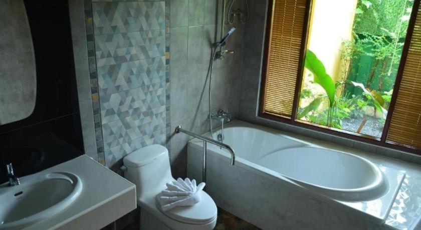 Sucholtee Resort Surat Thani