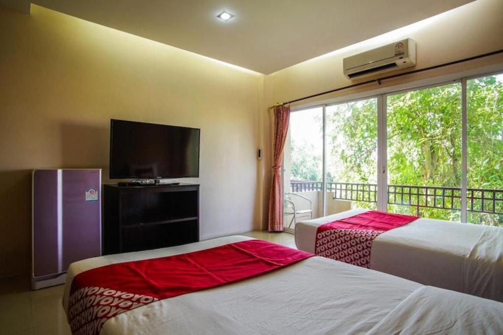 Oyo 384 Ban Sabaidee Hotel