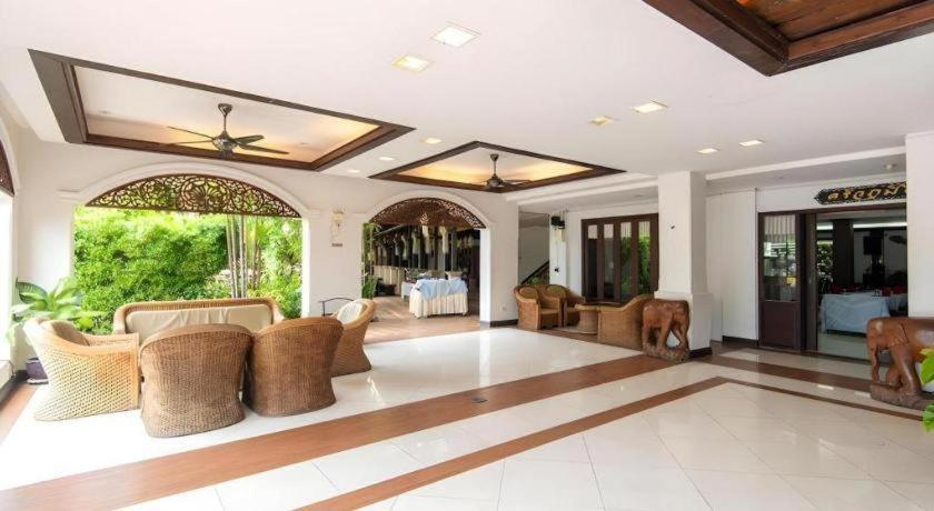 Hotel Phoomthai Garden