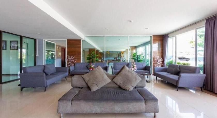 Oyo 1130 Ck Pattaya Hotel 4*