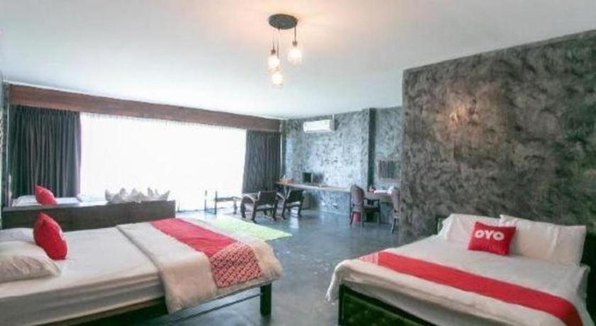 Oyo 75374 Baan Rak Mai Hotel