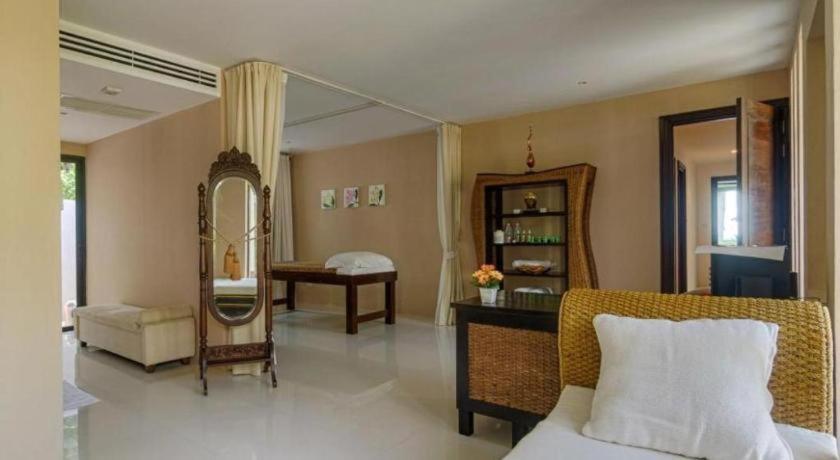 Ocean Breeze 3*