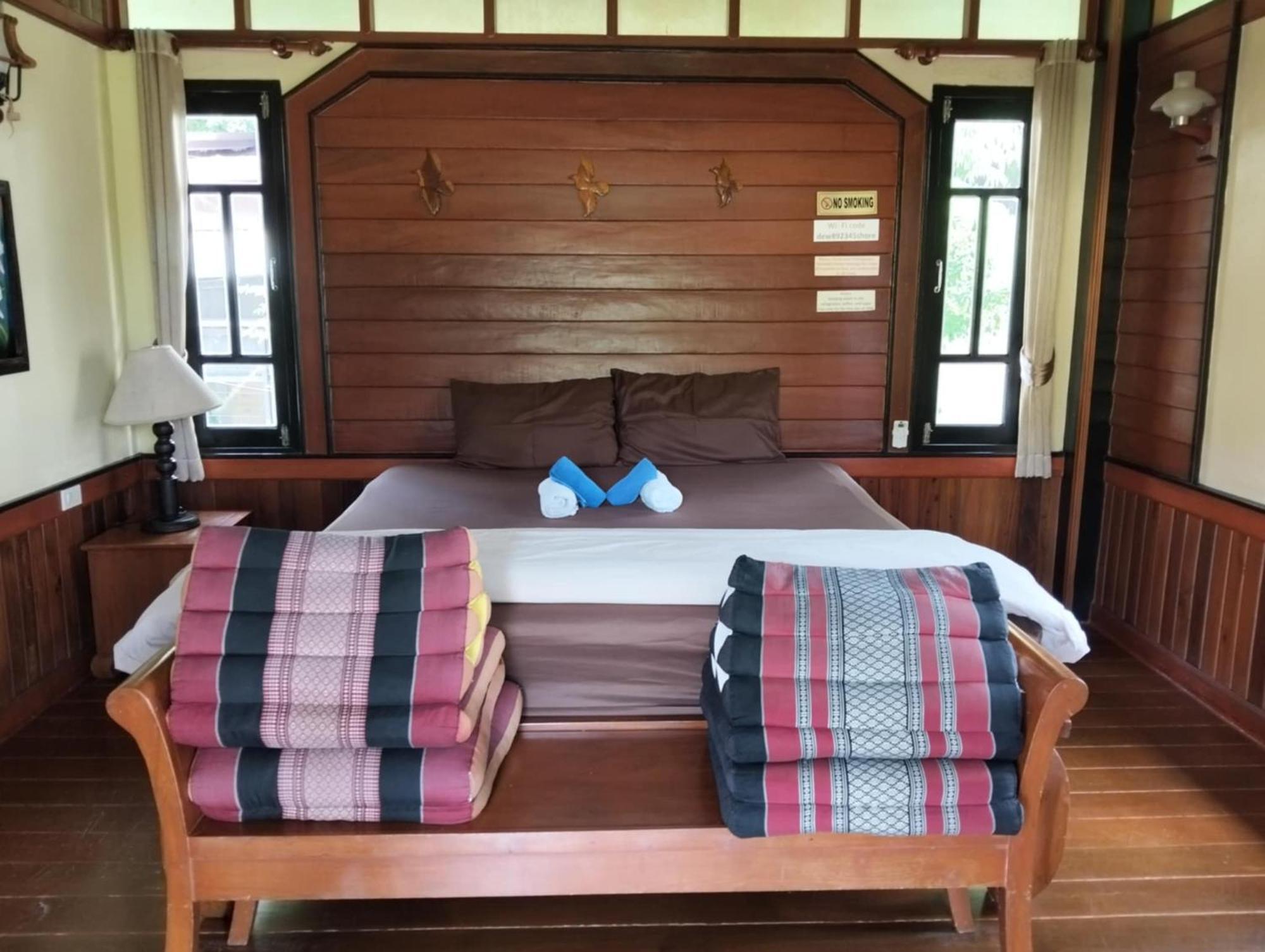 Resort Dewshore Baan Tai