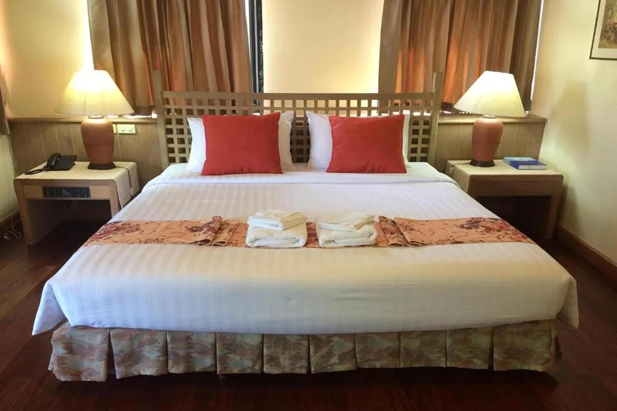Pin Hotel 3* Lampang