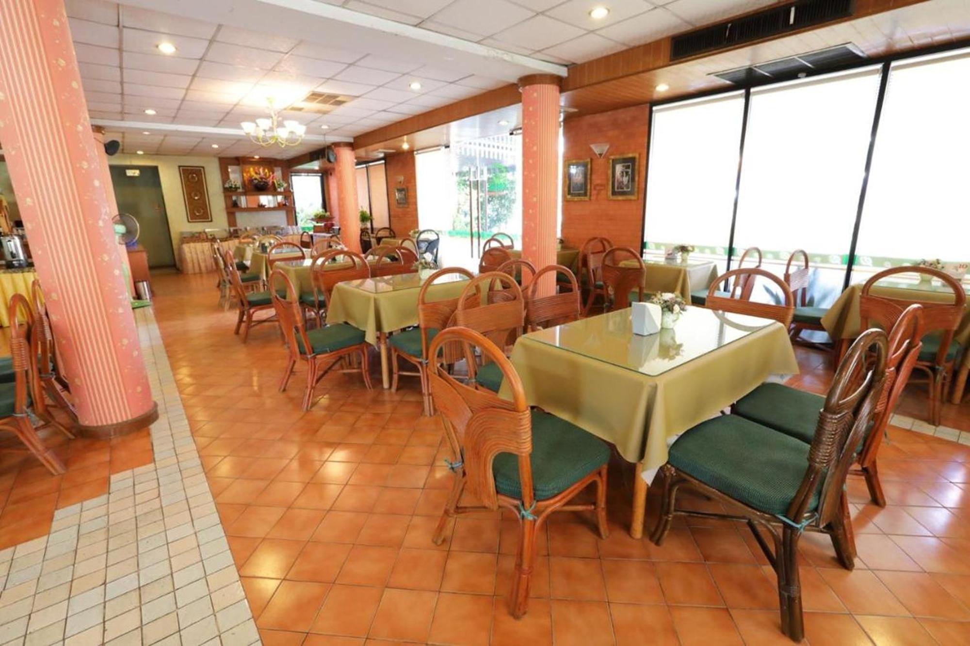 Hotel Pin Hotel Lampang