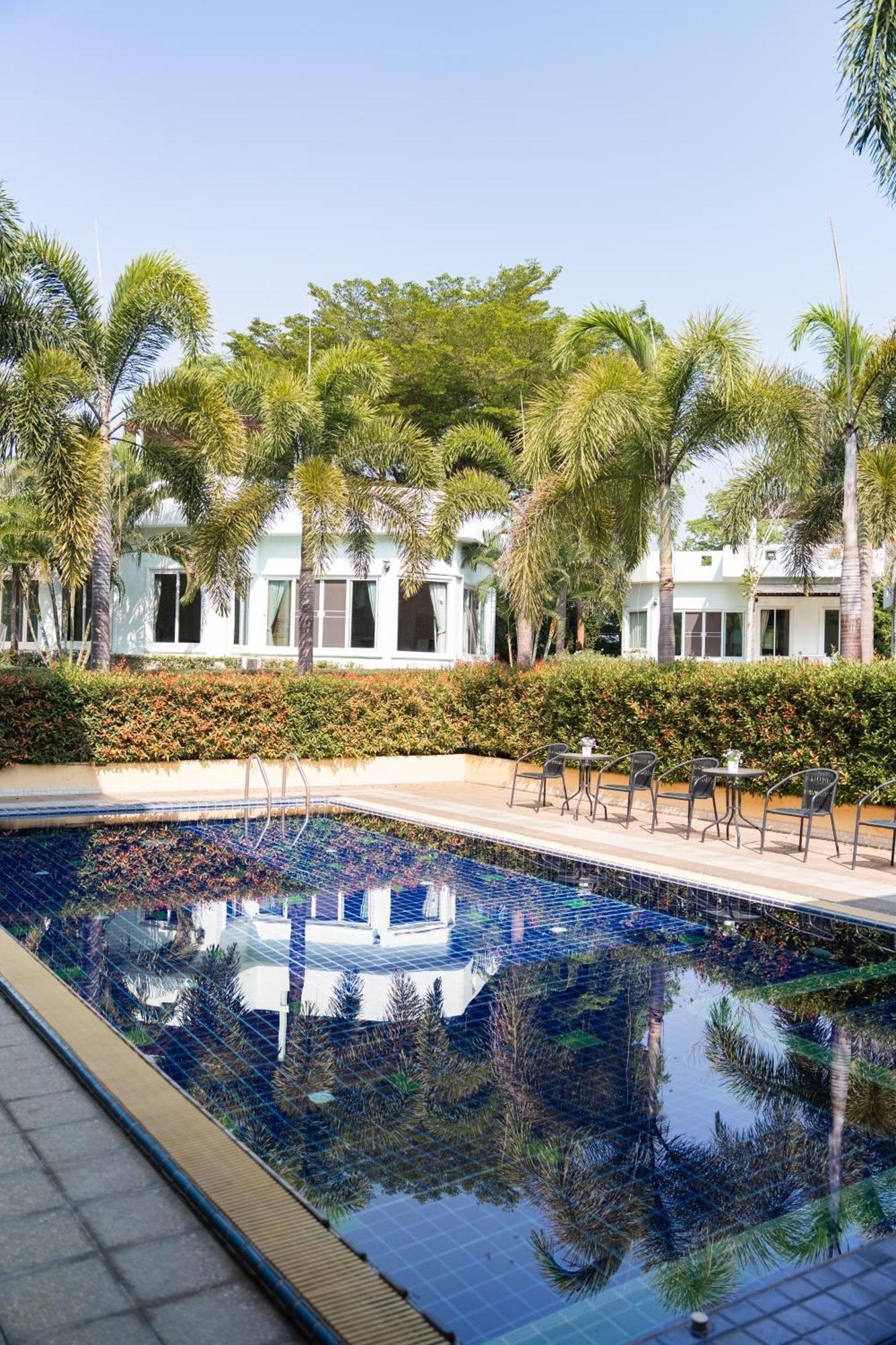 Resort Reina Nong Nam Daeng