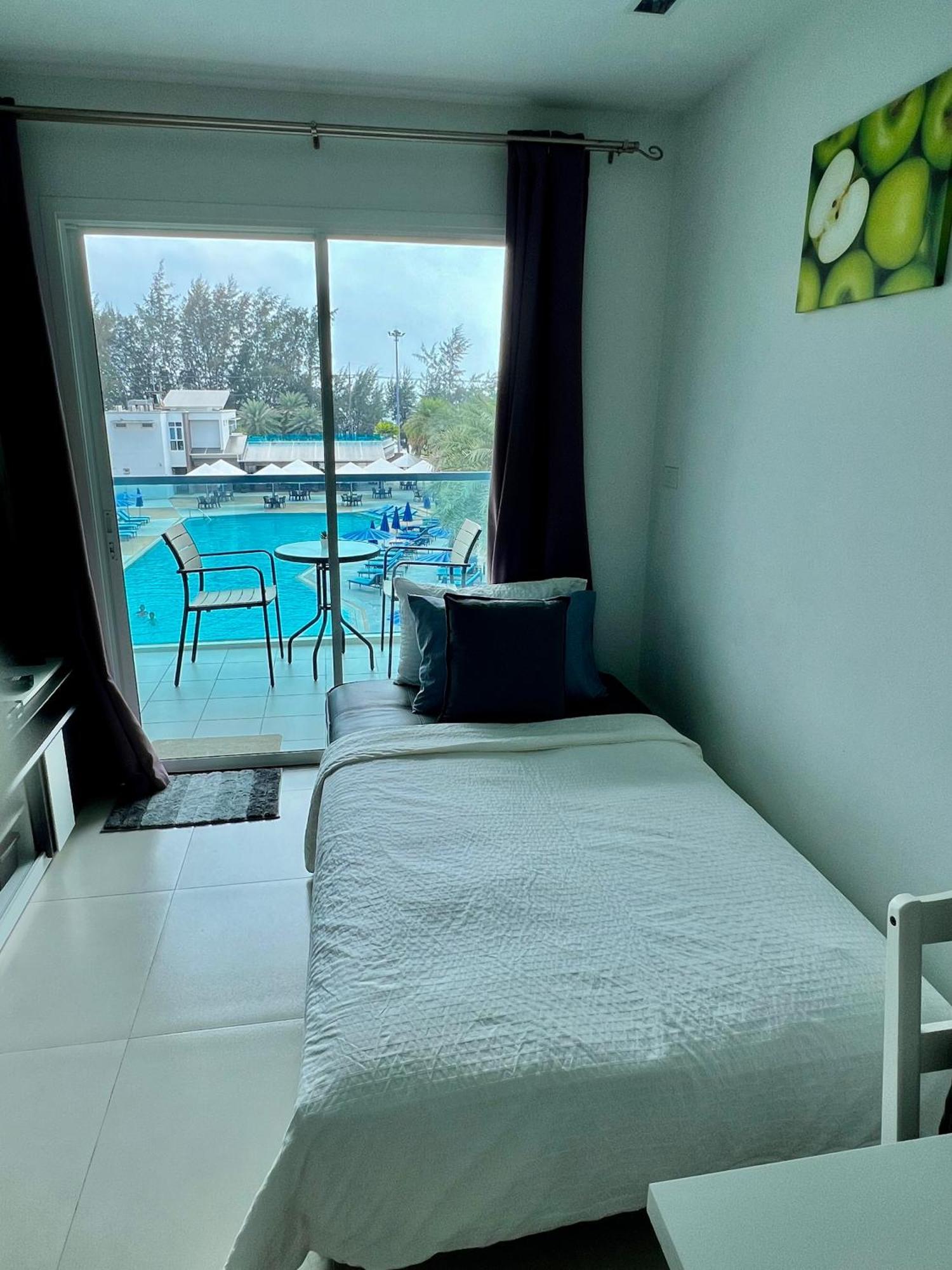 Grandblue 307 Pool-seaview Maephim Rayong Apartment