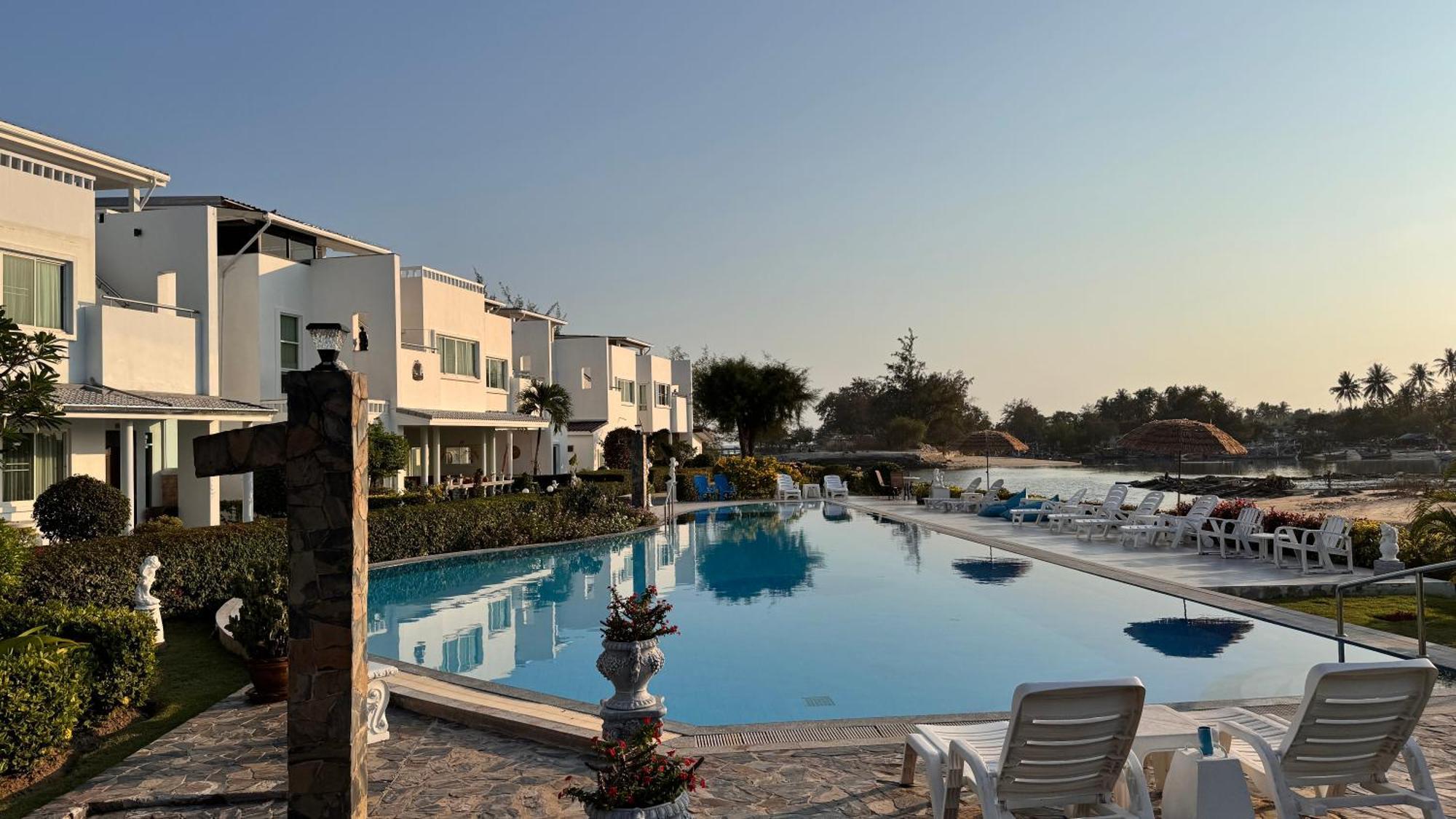 Holiday home Absolute Beachfront