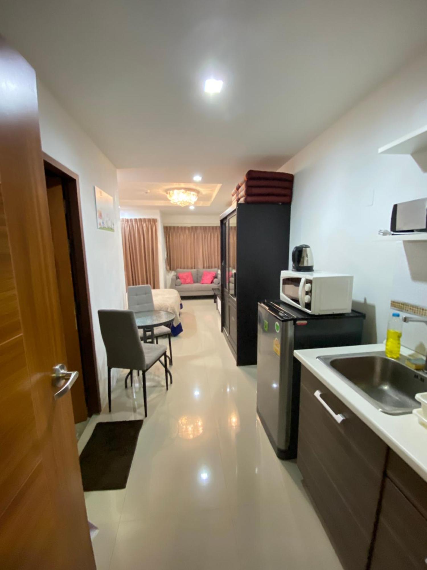 7 Condo, Pattaya *