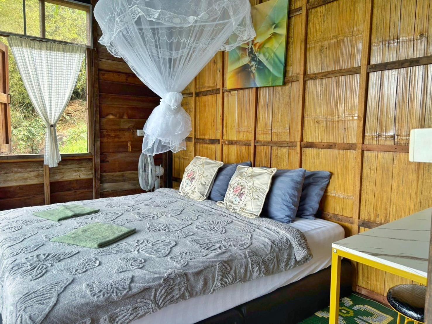 สะปันซีวิว ที่พักบ้านสะปัน บ่อเกลือ น่าน Ban Huai Ti