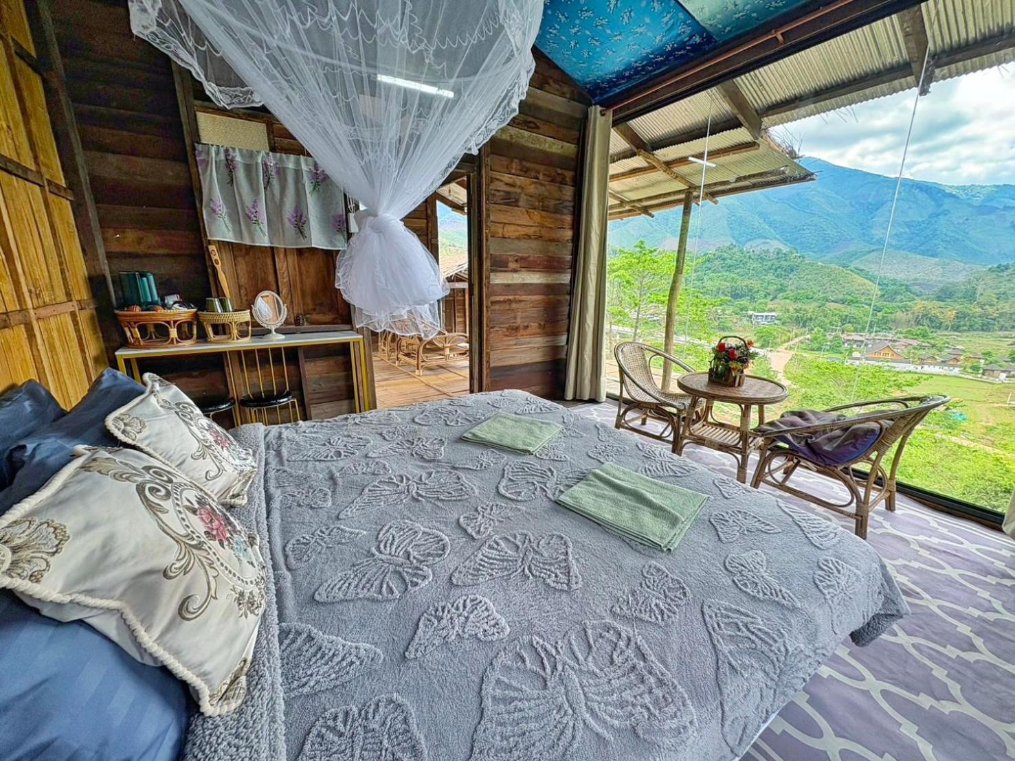 สะปันซีวิว ที่พักบ้านสะปัน บ่อเกลือ น่าน Holiday park *