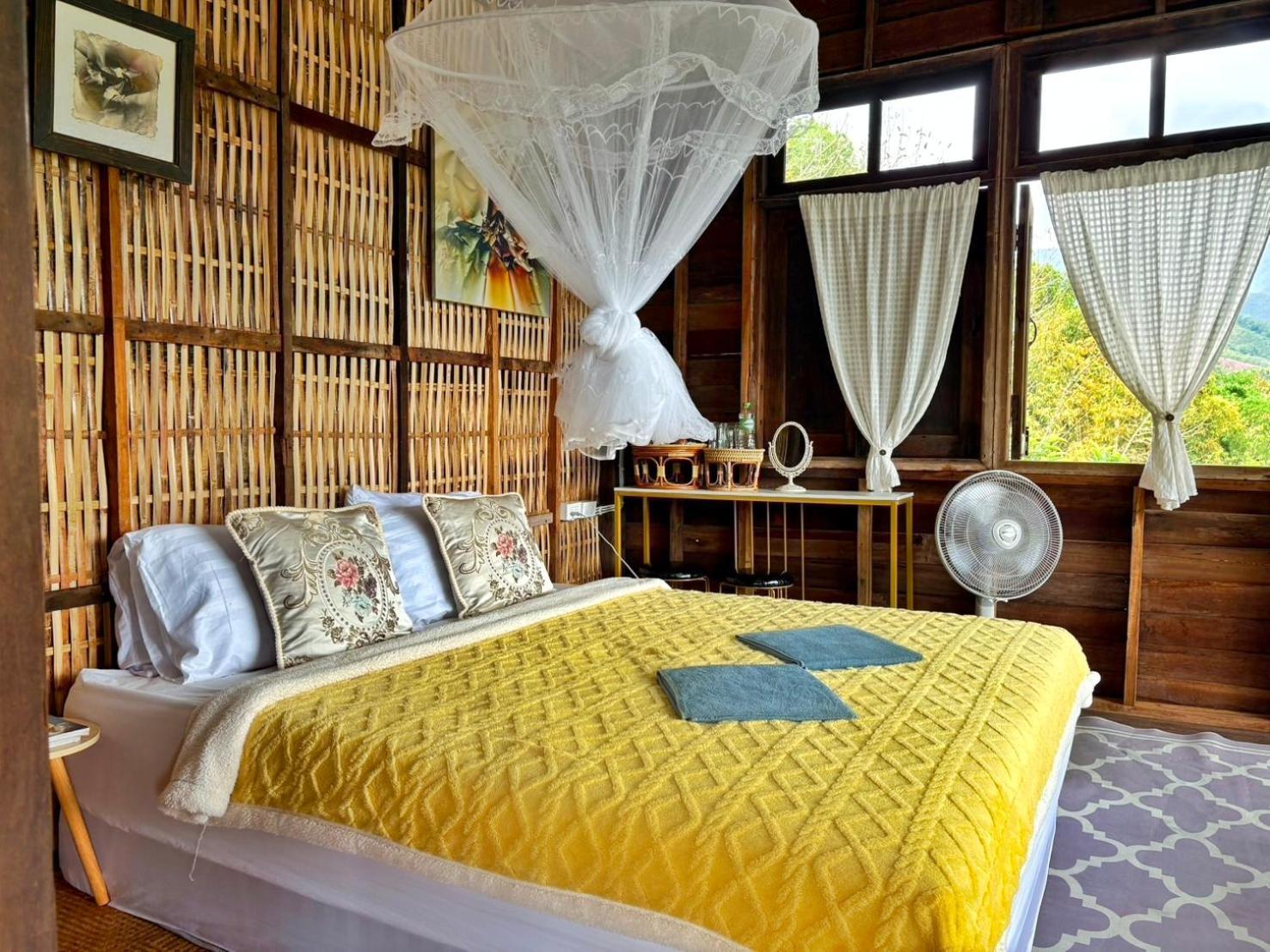 สะปันซีวิว ที่พักบ้านสะปัน บ่อเกลือ น่าน Holiday park *